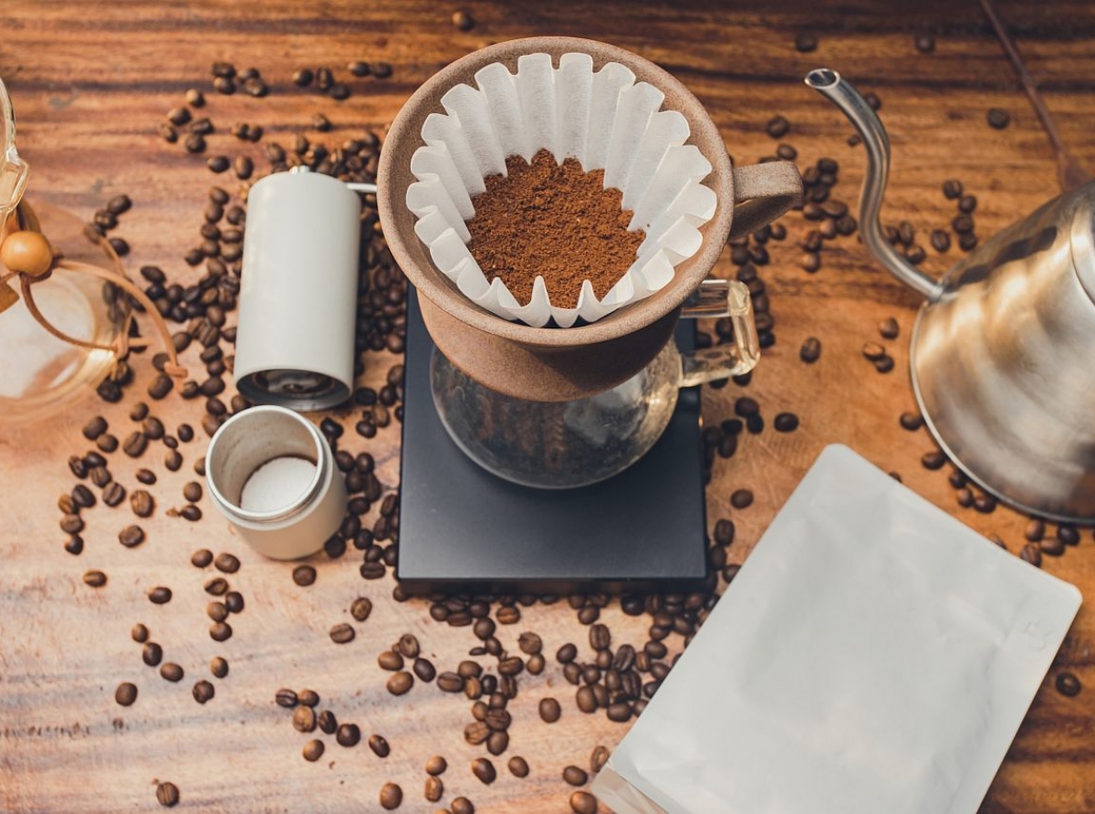 PREPARANDO EL MEJOR CAFÉ EN CASA